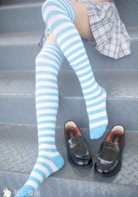 97偷拍在线视频_DVD手机免费观看完整